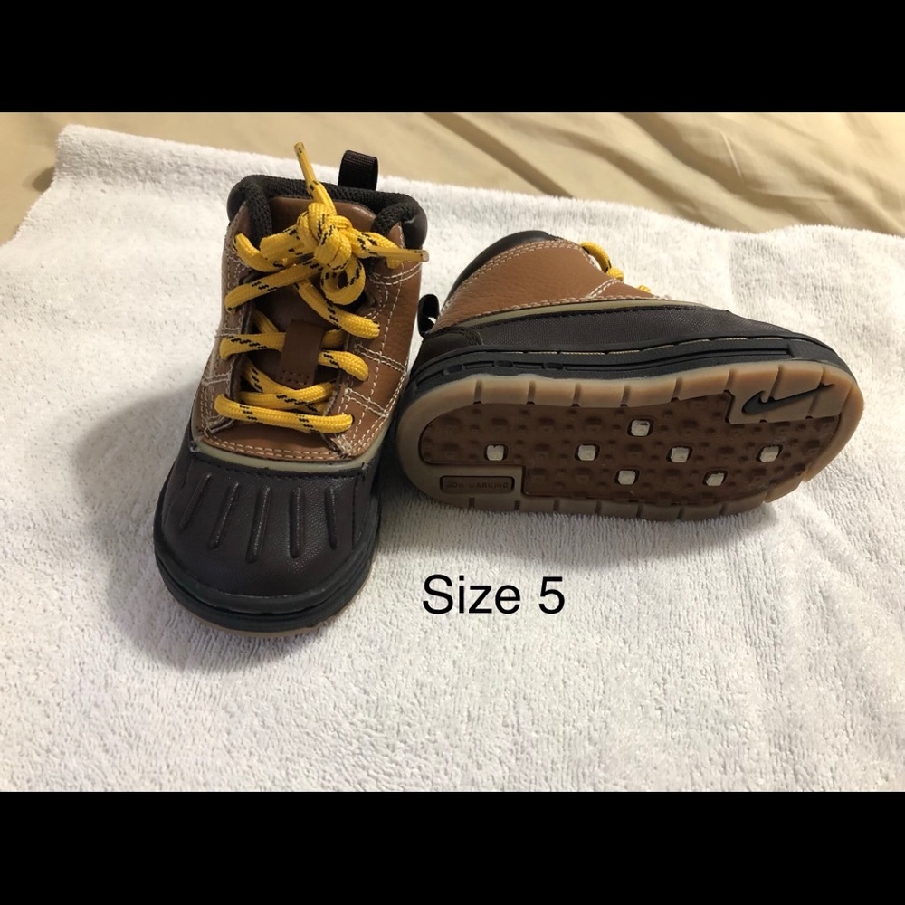 Nike boots
